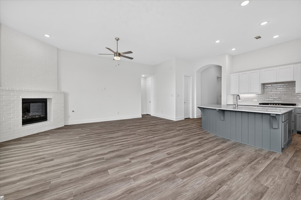1629 Buscot Lane Fort Worth TX 76052