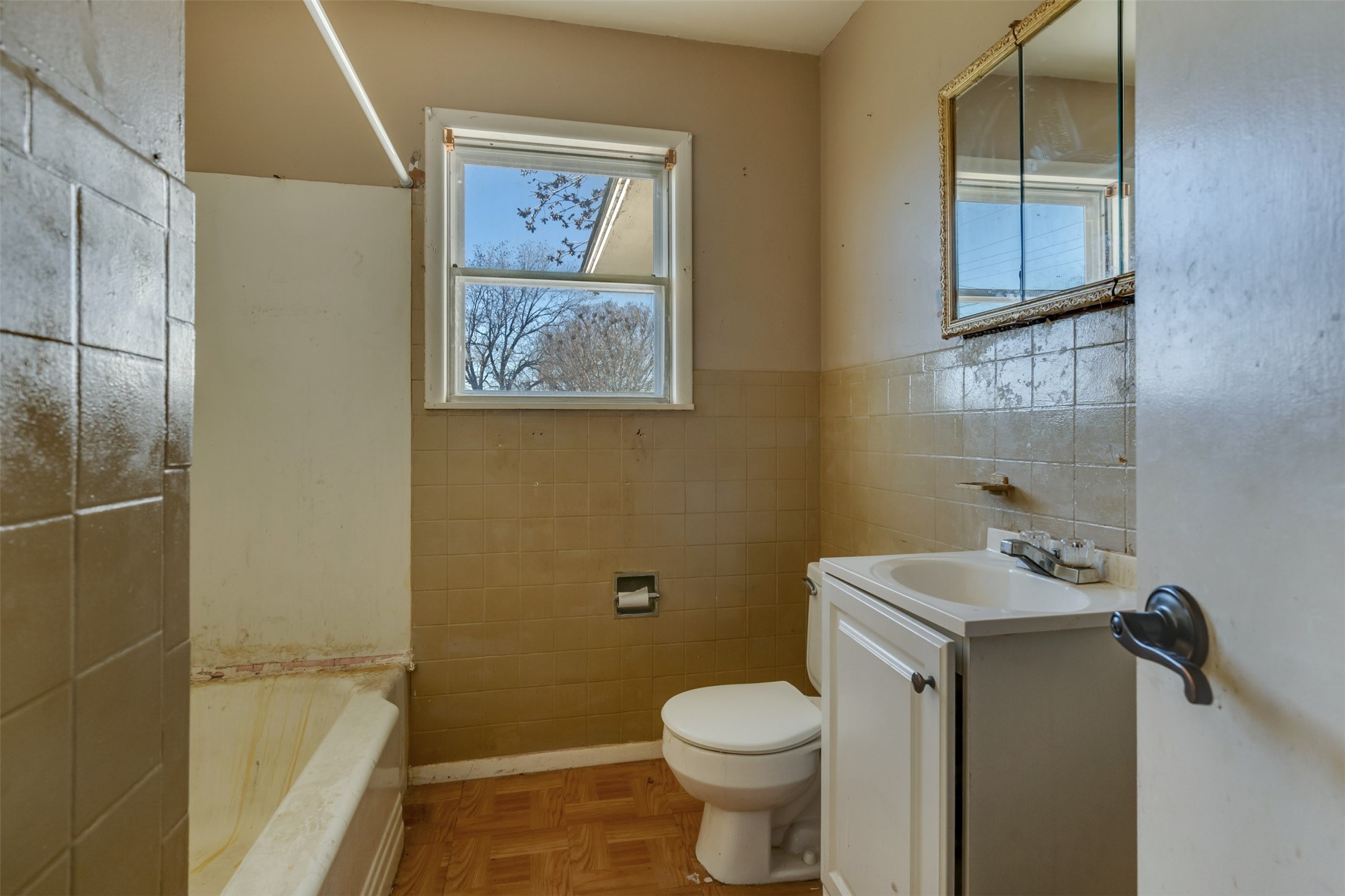 207 N King Street Henrietta TX 76365