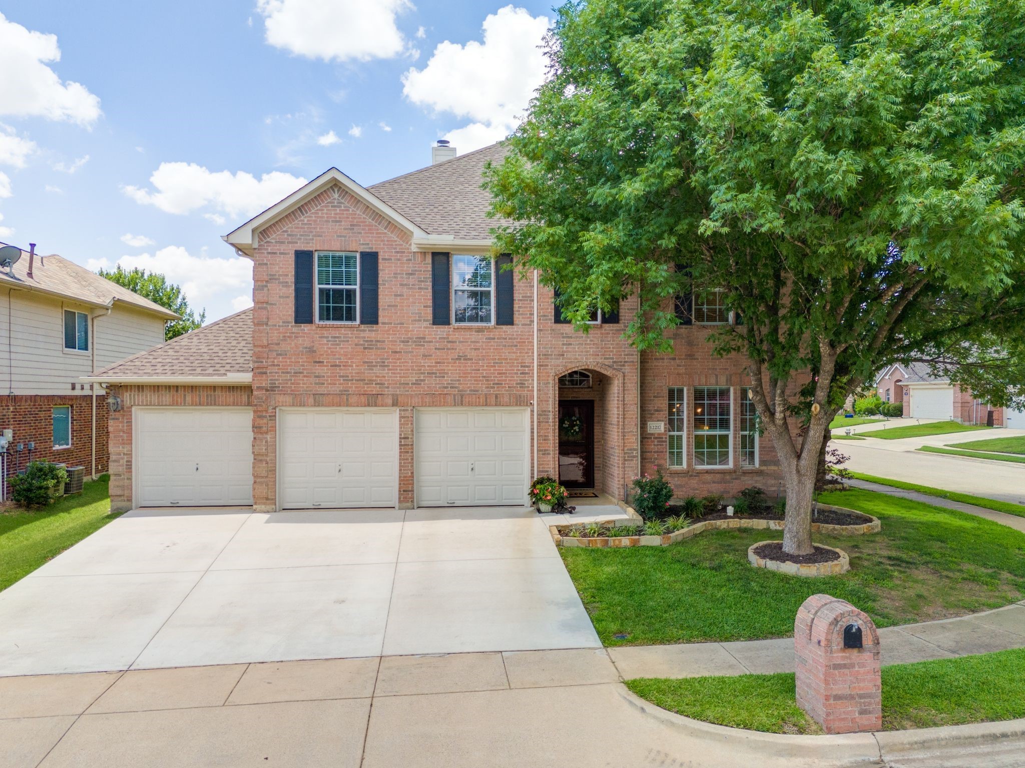 12217 Shadybrook Drive Fort Worth TX 76244