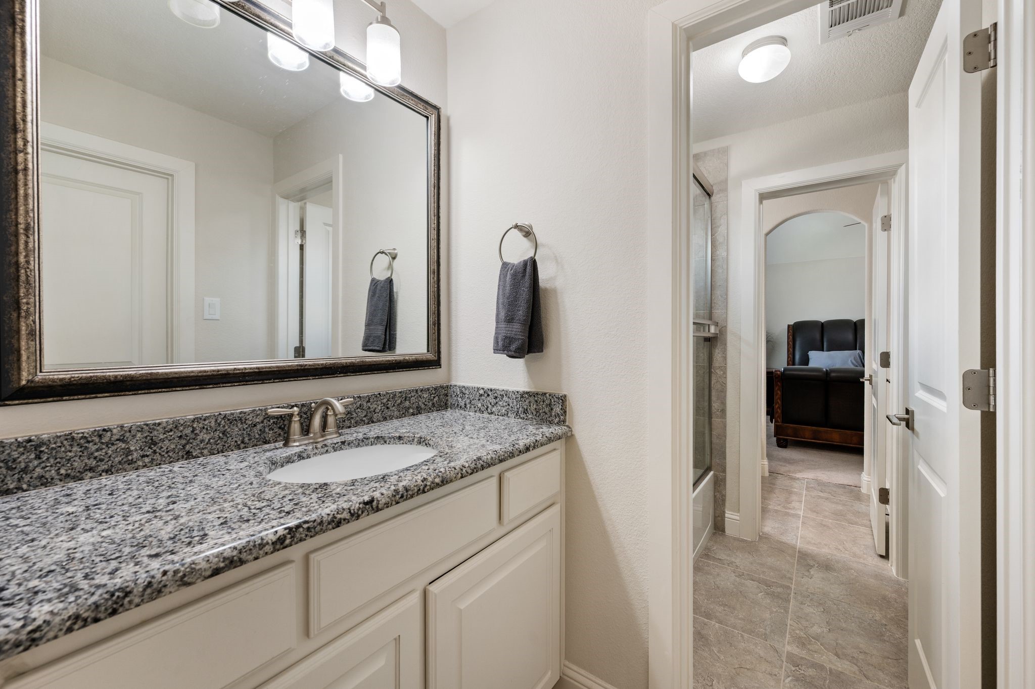 1204 Huron Drive Grapevine TX 76051