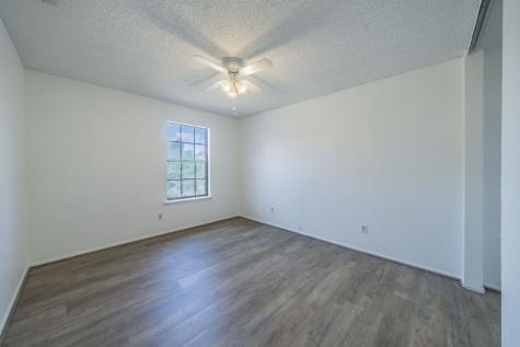 2321 Warwick Avenue Grand Prairie TX 75052