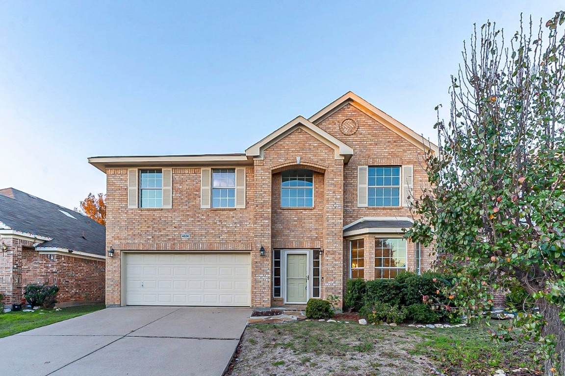 4836 Summer Oaks Lane Fort Worth TX 76123