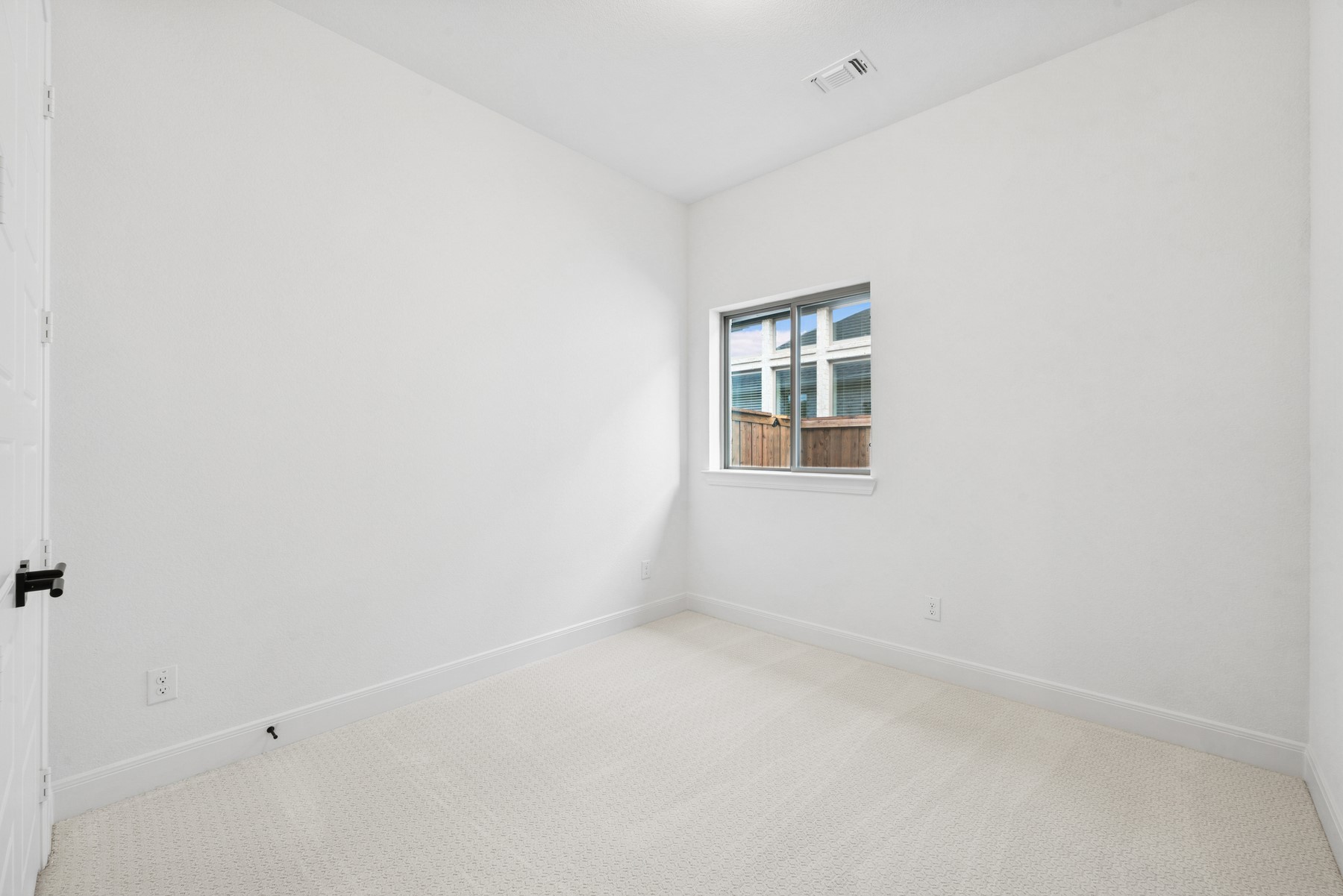 606 Long Trail Mansfield TX 76063