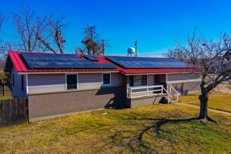 202 N 10th Street Jacksboro TX 76458