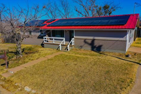 202 N 10th Street Jacksboro TX 76458