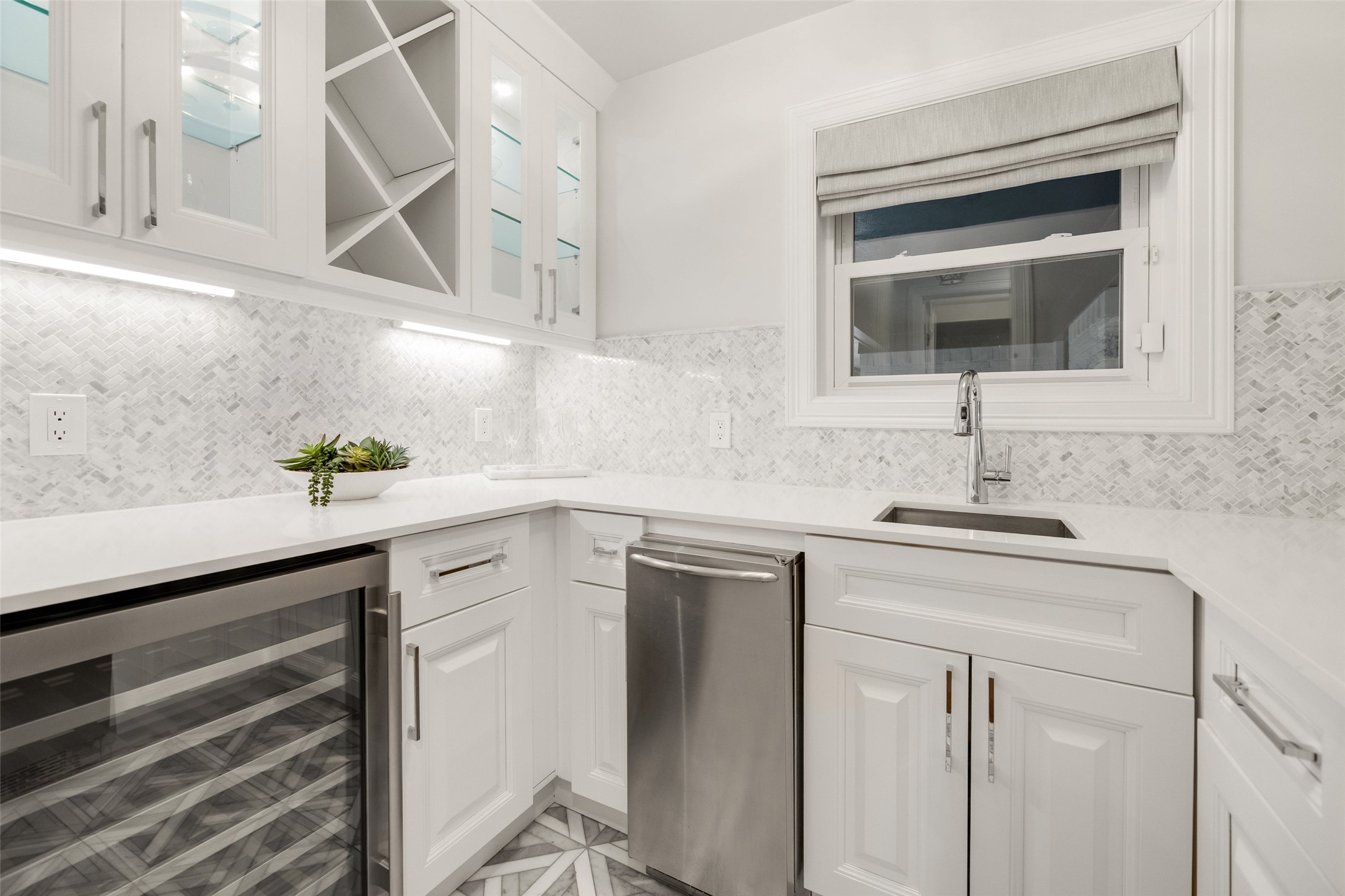 7363 Meadow Oaks Drive Dallas TX 75230