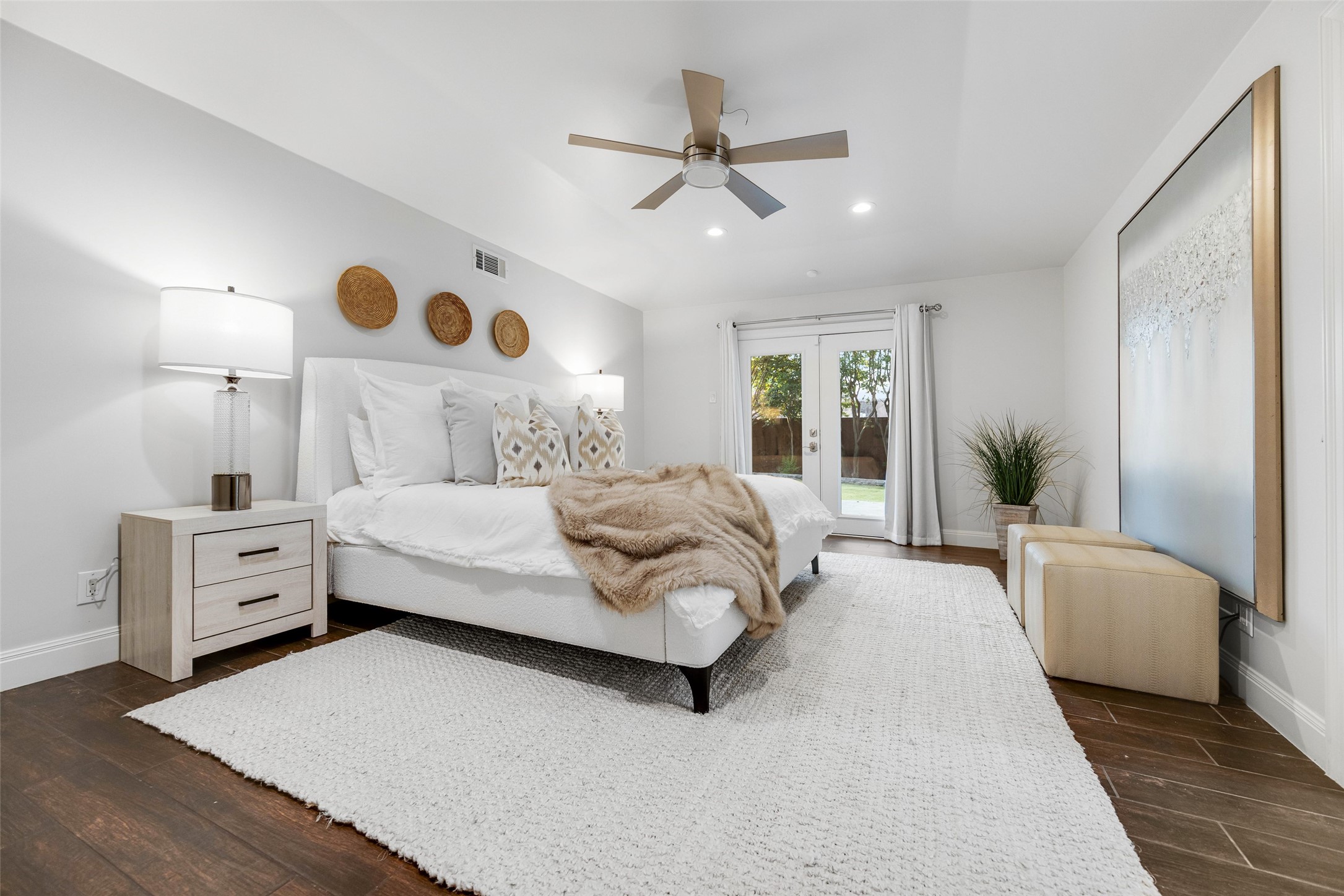 7363 Meadow Oaks Drive Dallas TX 75230