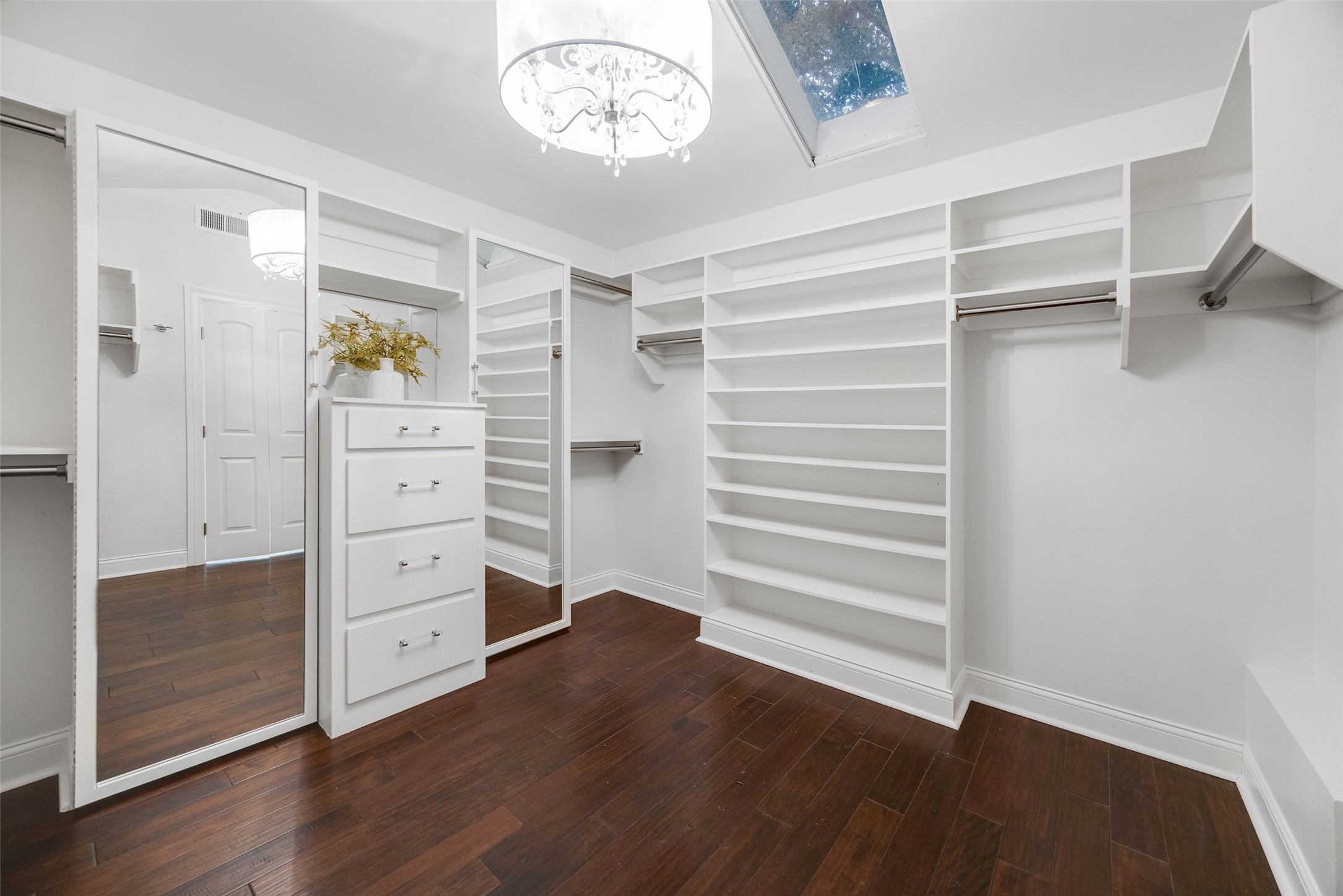 7363 Meadow Oaks Drive Dallas TX 75230