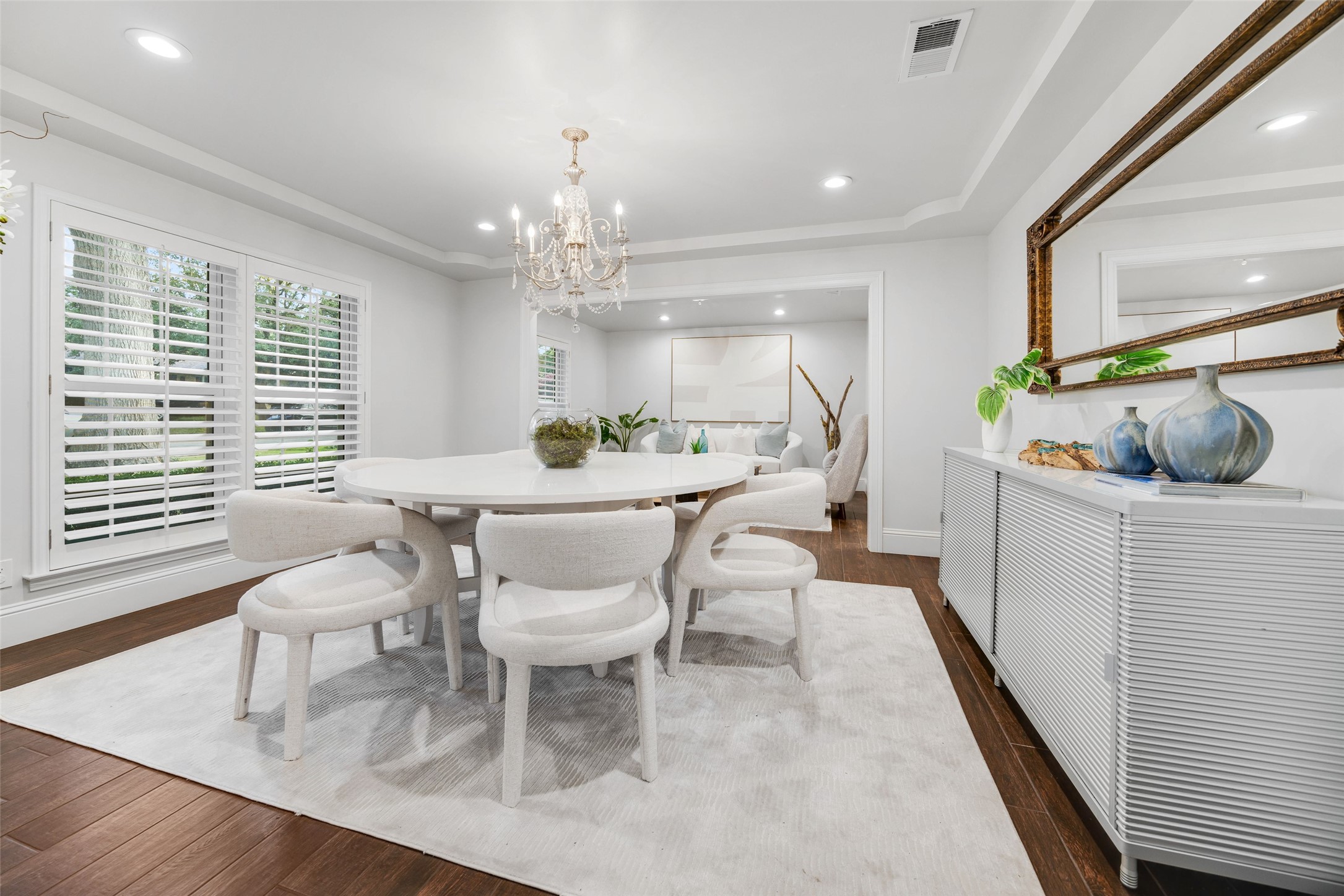 7363 Meadow Oaks Drive Dallas TX 75230
