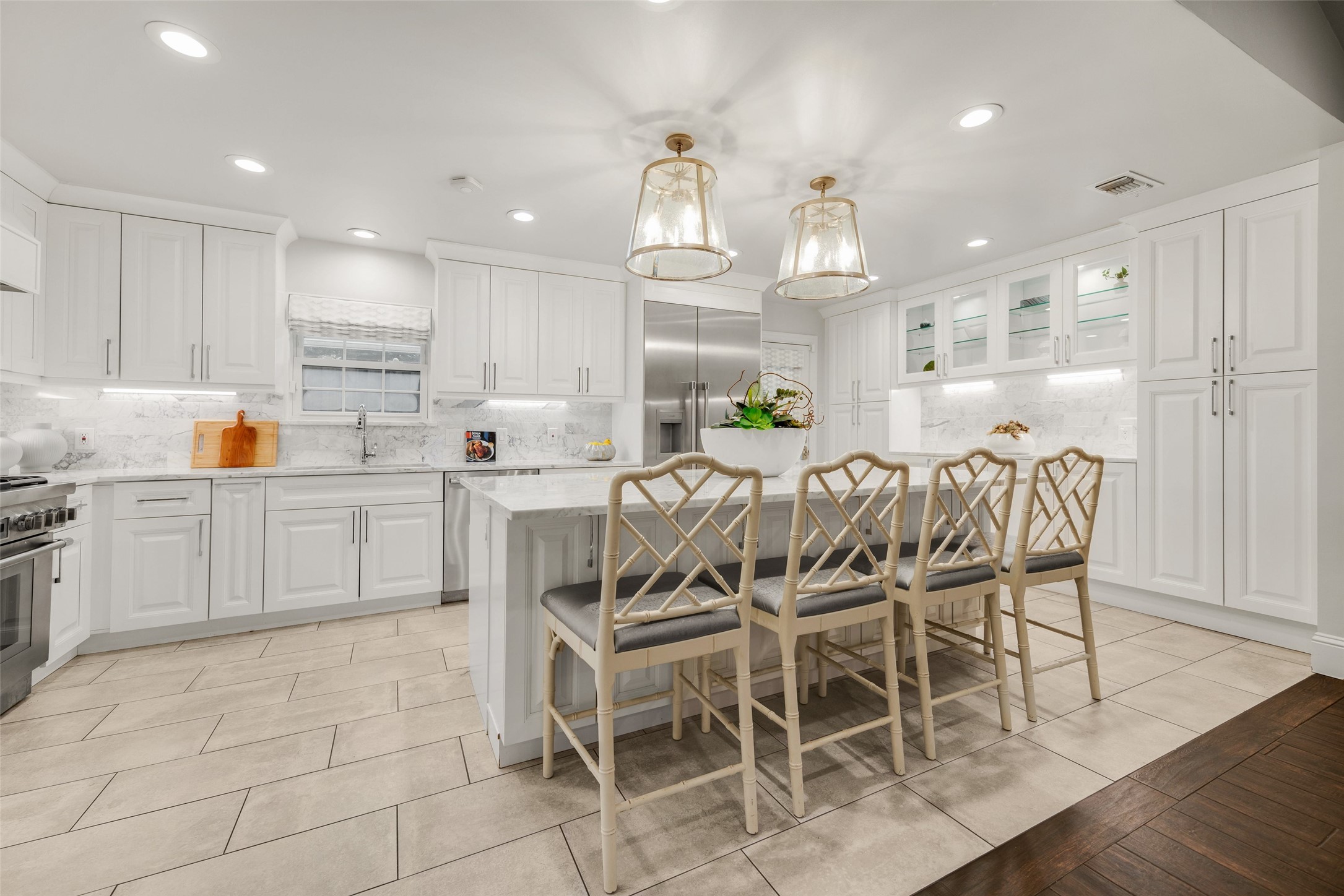 7363 Meadow Oaks Drive Dallas TX 75230