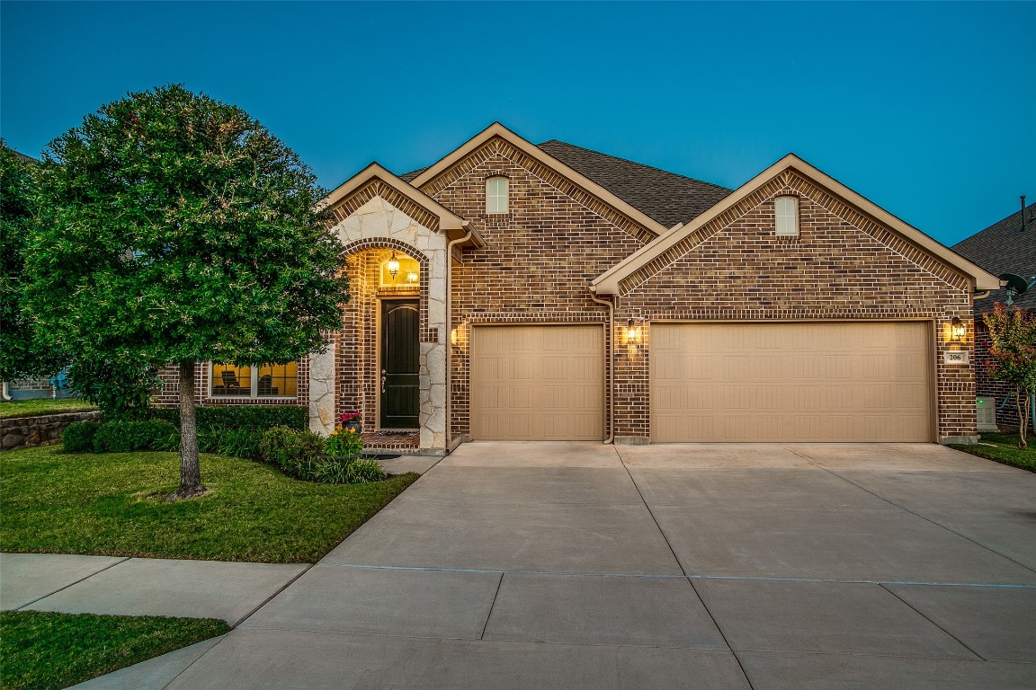 206 Traveller Street Hickory Creek TX 75065