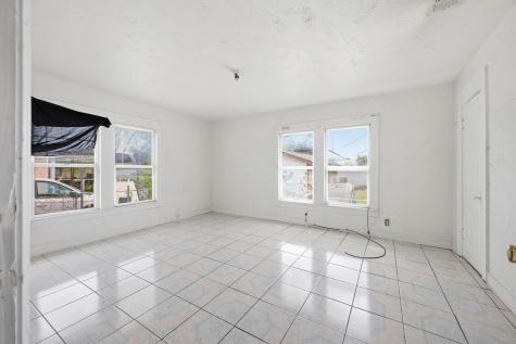 2634 Emmett Street Dallas TX 75211