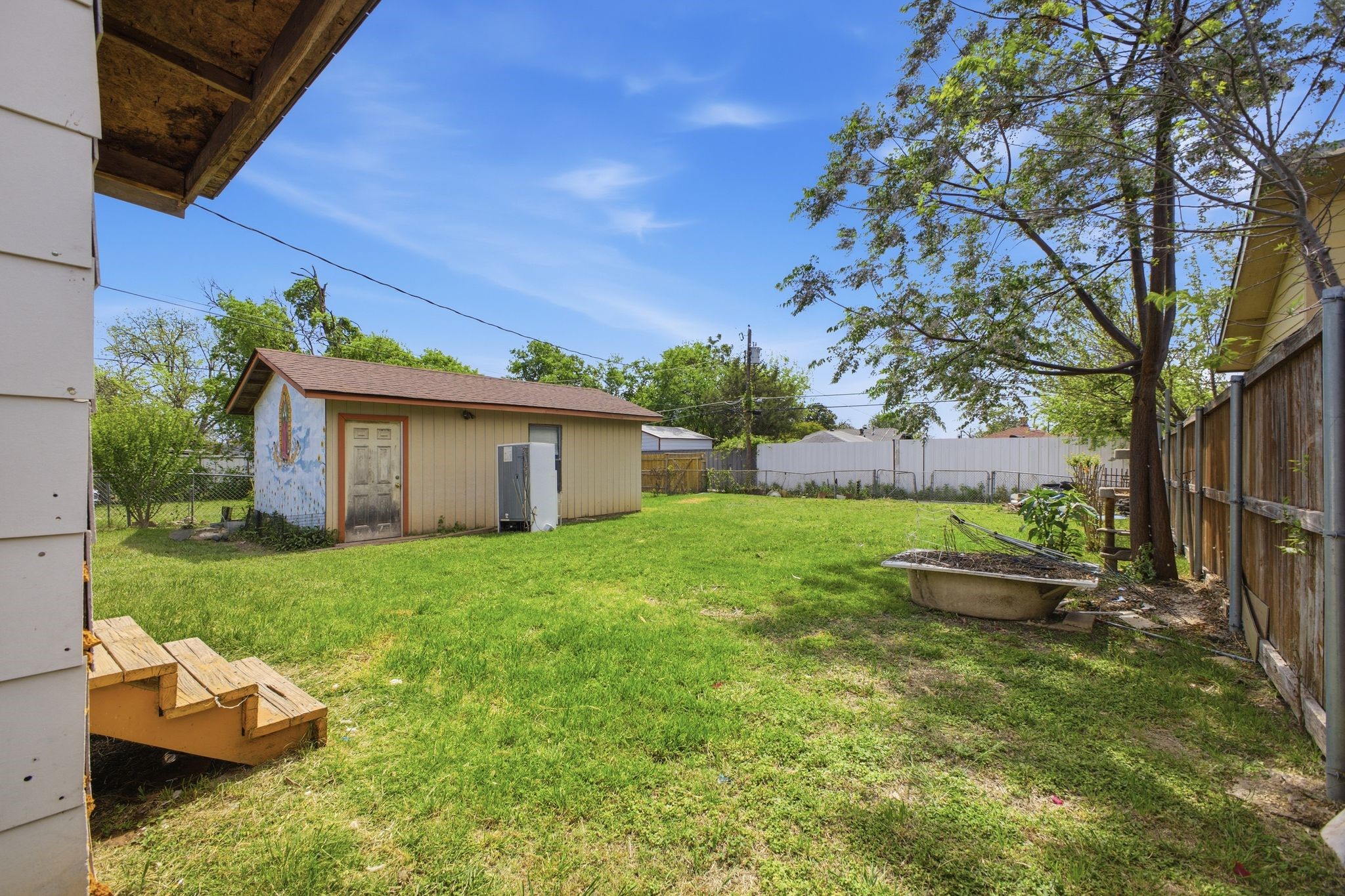 2634 Emmett Street Dallas TX 75211