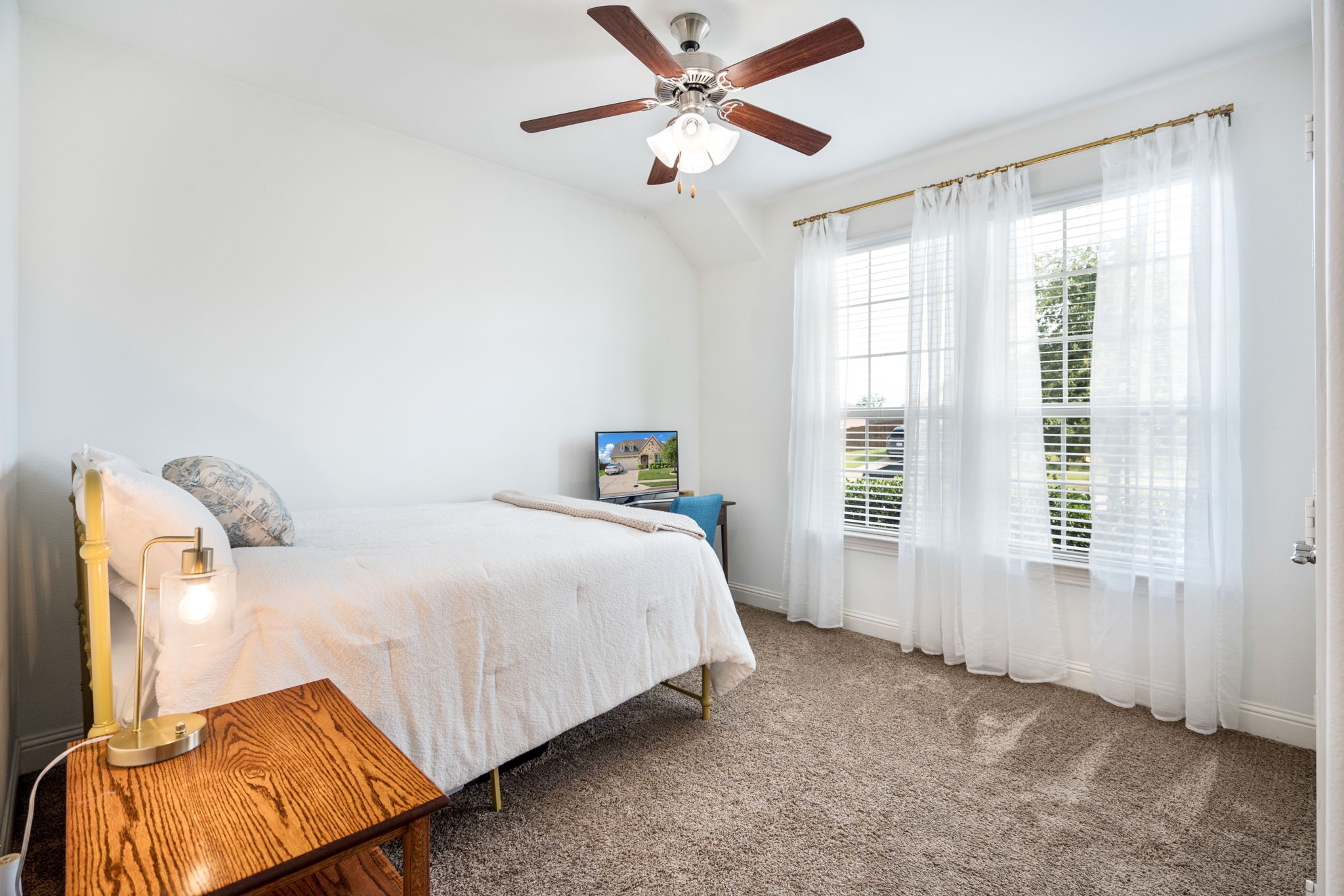 560 Winnetka Drive Oak Point TX 75068