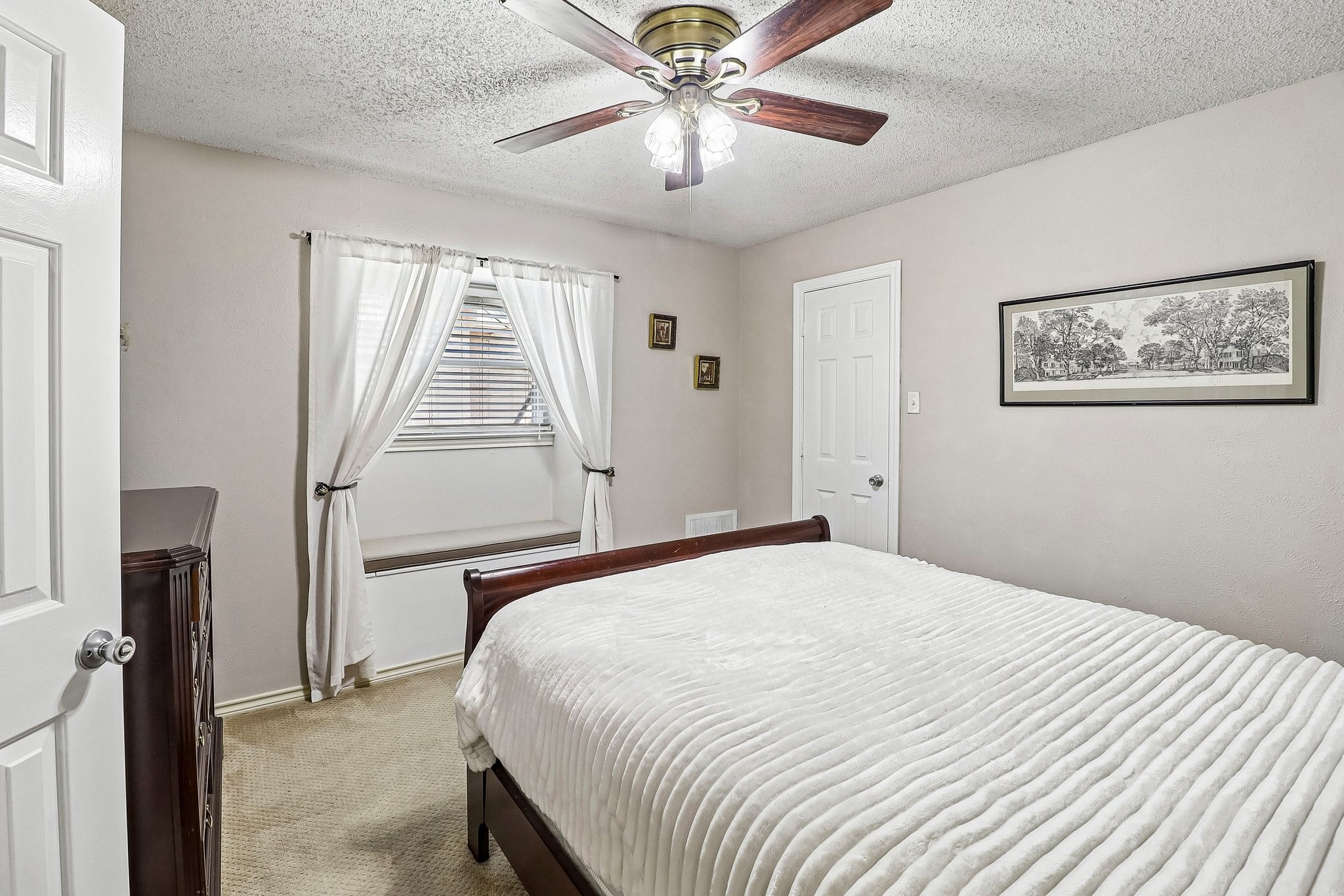 4208 Bretton Bay Circle Dallas TX 75287