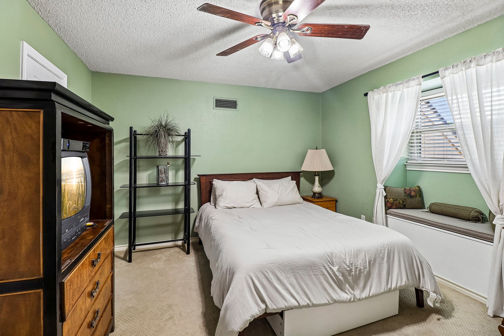 4208 Bretton Bay Circle Dallas TX 75287