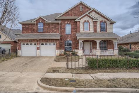 704 Jetton Court Crowley TX 76036