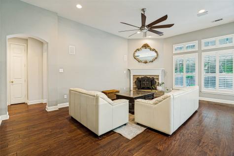 2401 Brown Bear Way Euless TX 76039