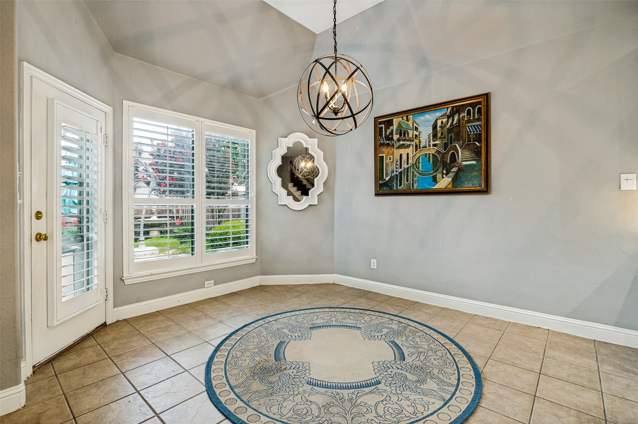 2401 Brown Bear Way Euless TX 76039