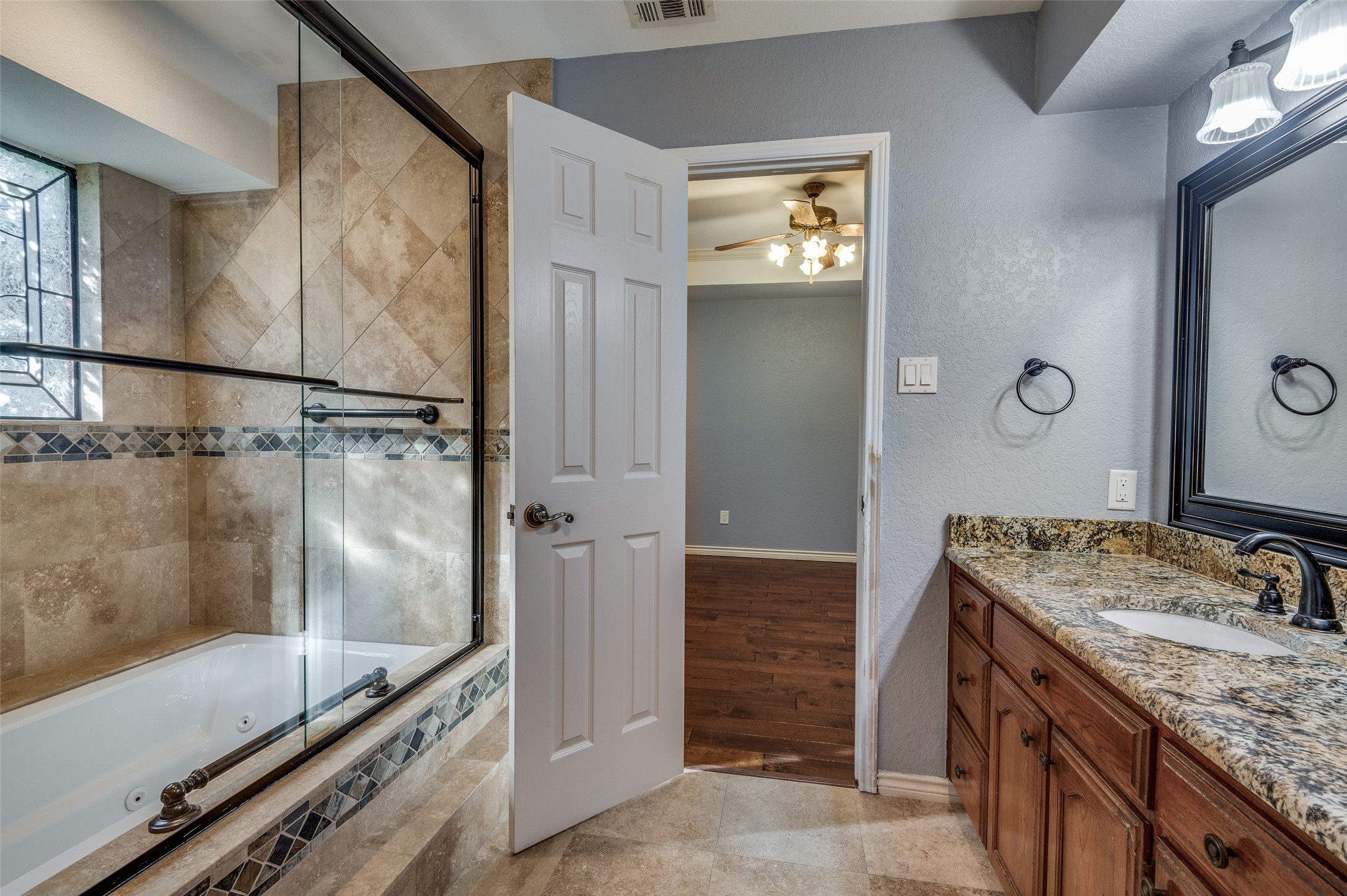 4124 Autumn Ridge Court Arlington TX 76016