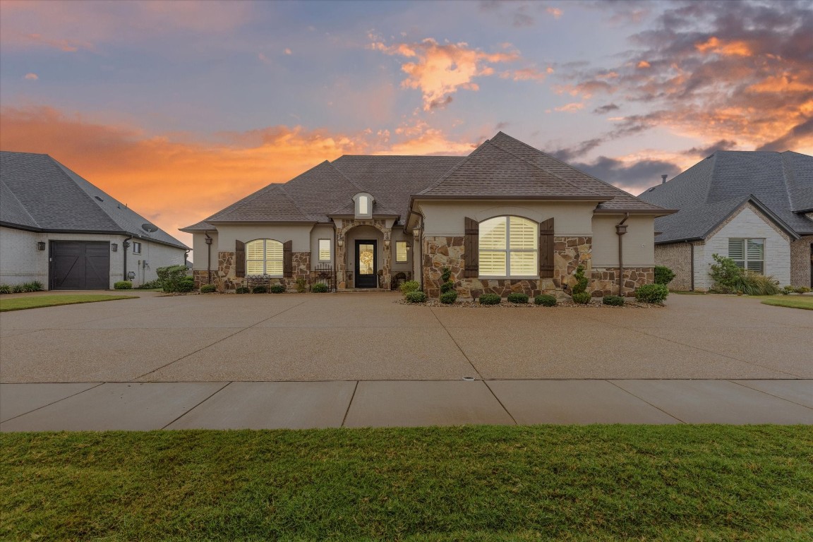 2417 Palmer Granbury TX 76048