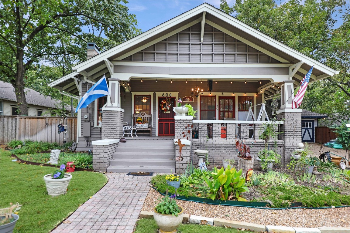 608 W Virginia Street Mckinney TX 75069