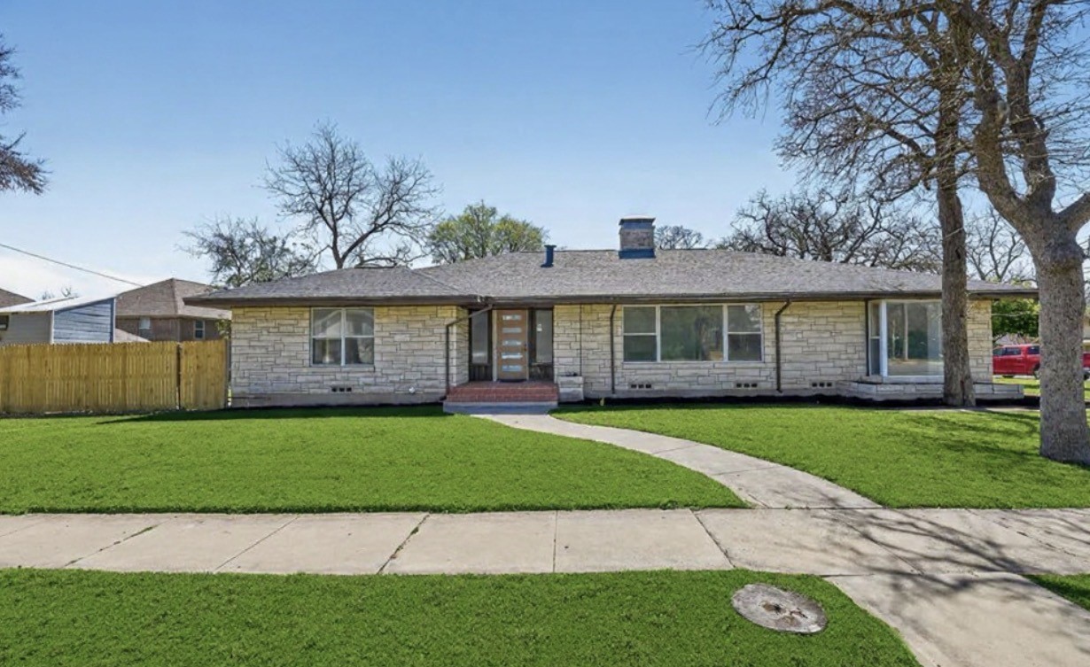 1170 W Frey Street Stephenville TX 76401