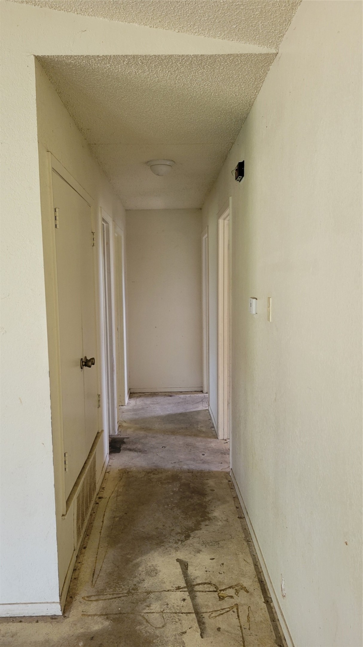 902 S Old Temple Road Hewitt TX 76643