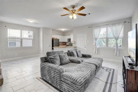 112 Wood Street Princeton TX 75407