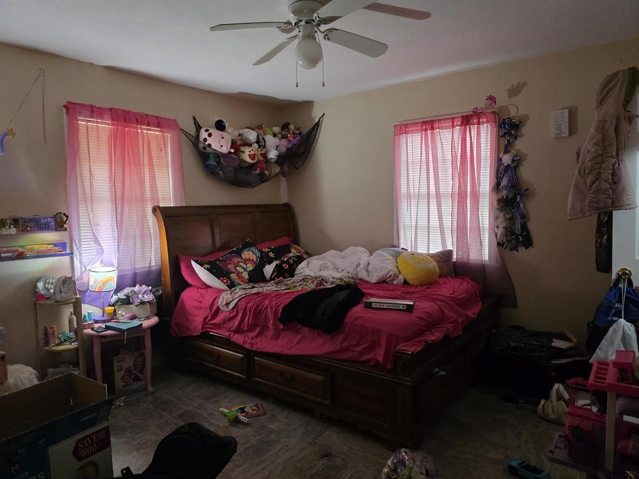 300 Walnut Naples TX 75568