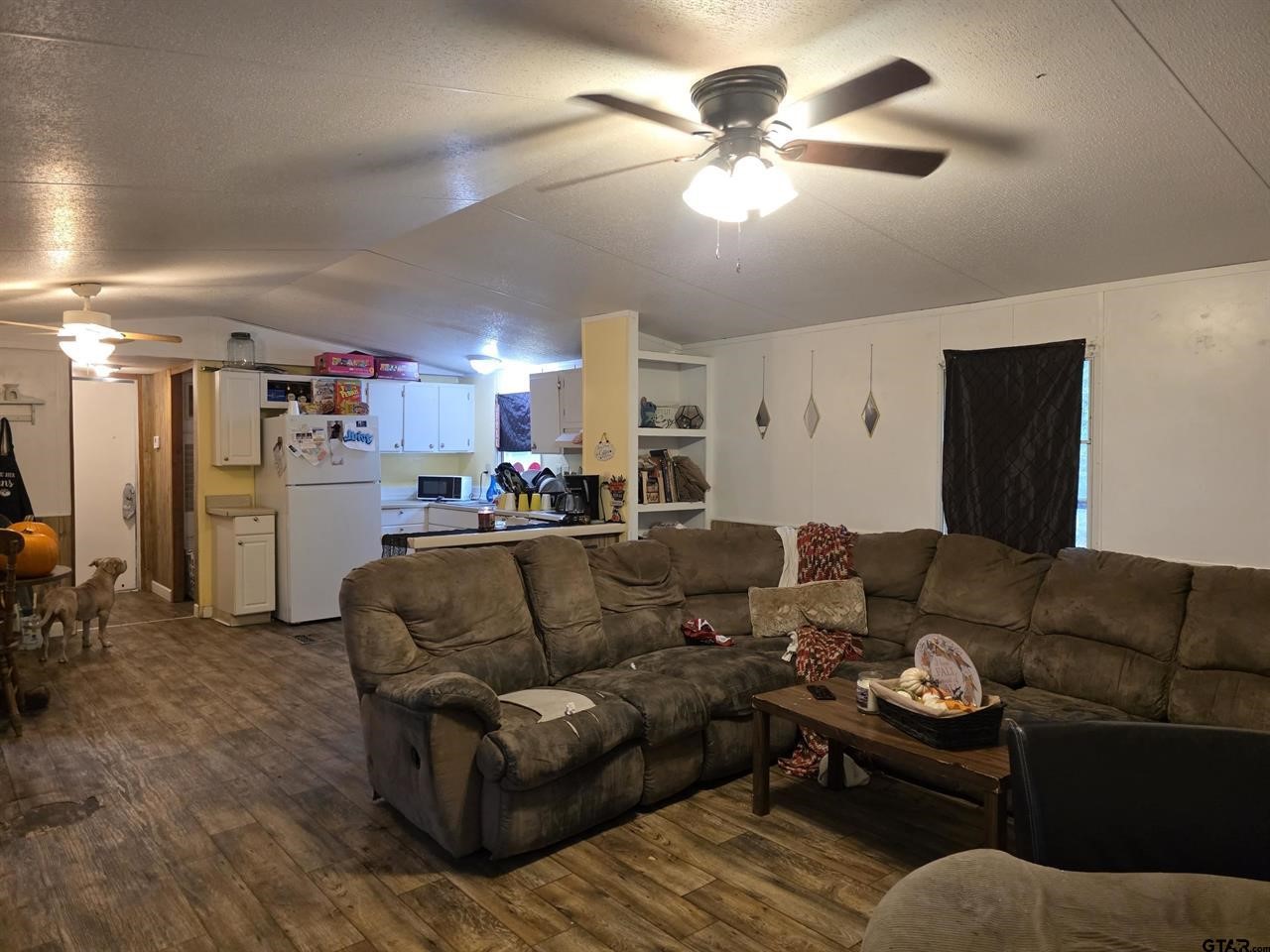 300 Walnut Naples TX 75568