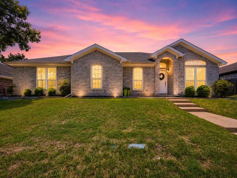 432 Dove Lane Fort Worth TX 76108