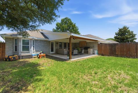 432 Dove Lane Fort Worth TX 76108
