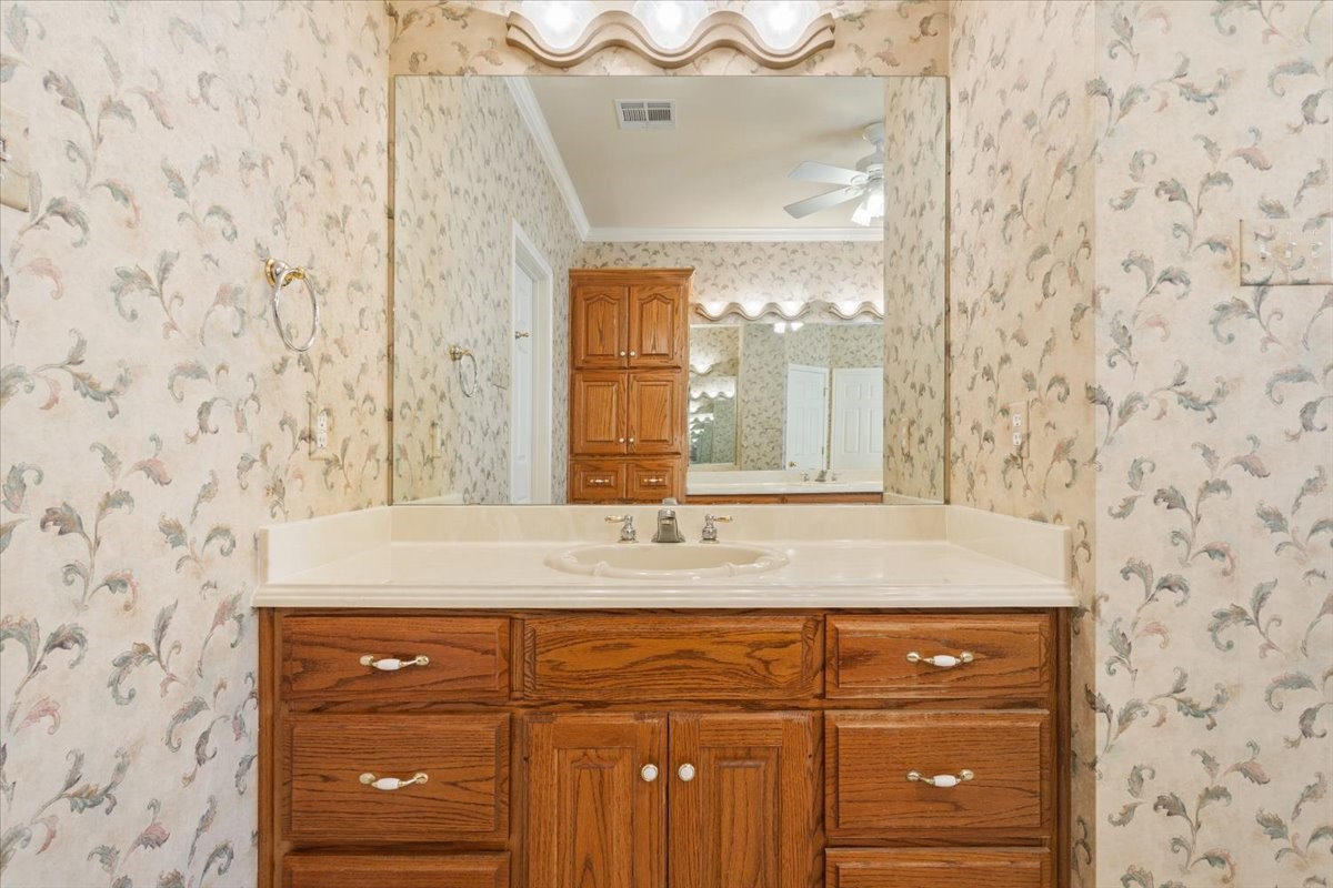 404 Greenwood Lane Waco TX 76705