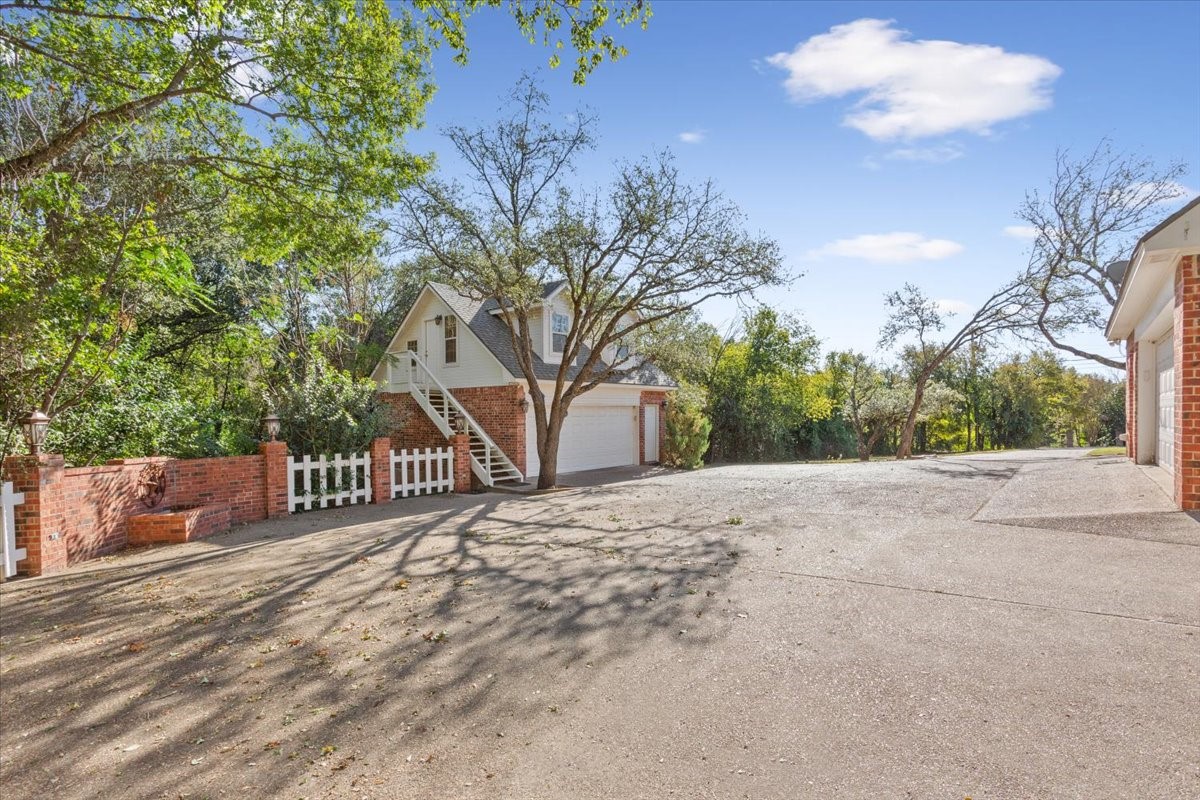 404 Greenwood Lane Waco TX 76705