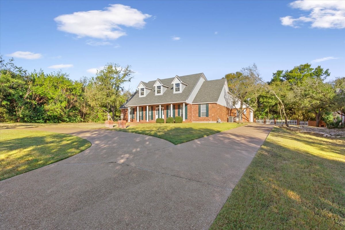 404 Greenwood Lane Waco TX 76705