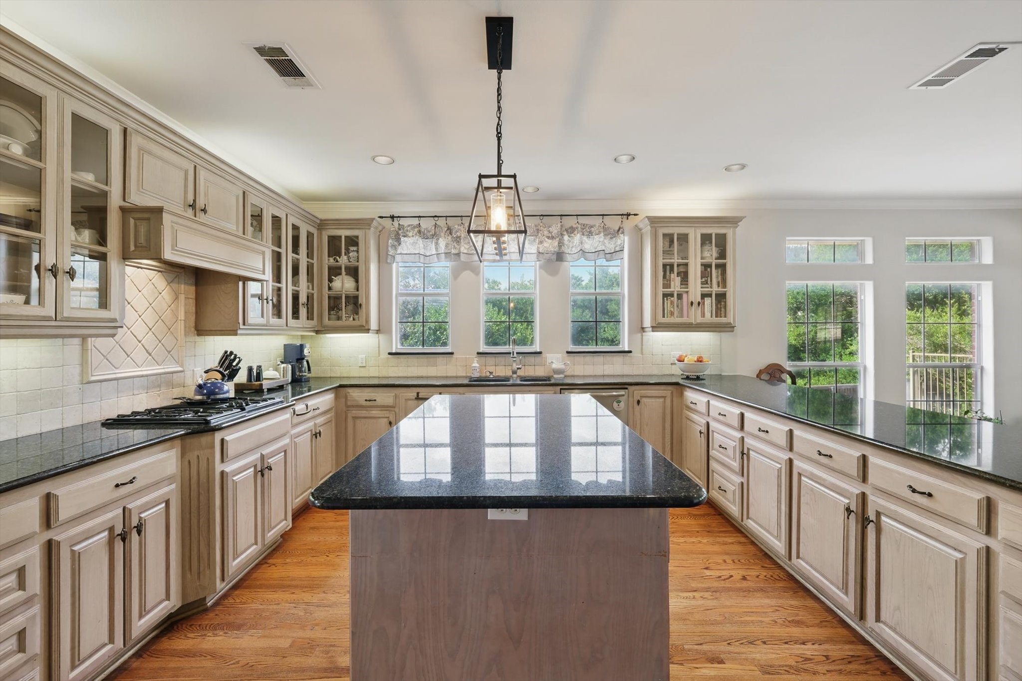 3525 Overton View Court Fort Worth TX 76109