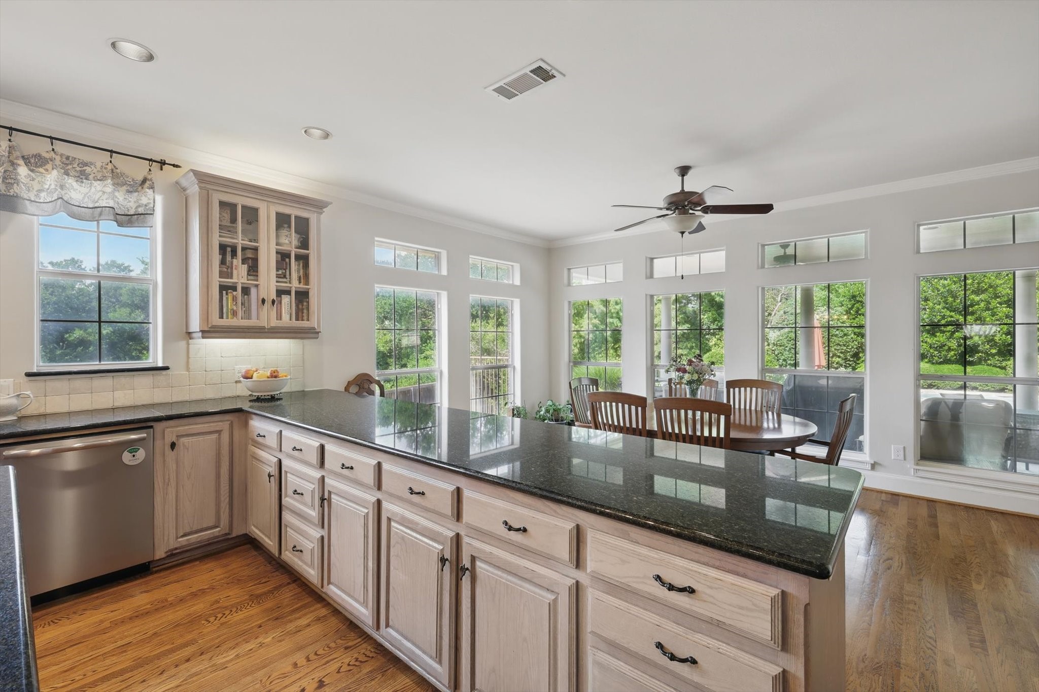 3525 Overton View Court Fort Worth TX 76109