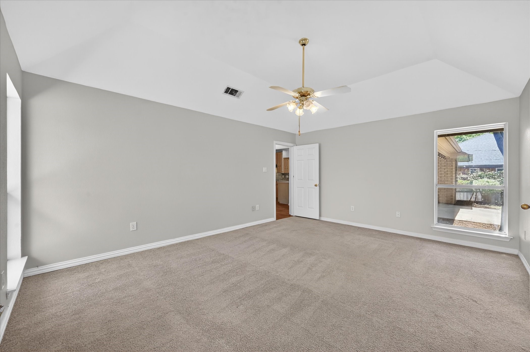 7637 Jill Court North Richland Hills TX 76182