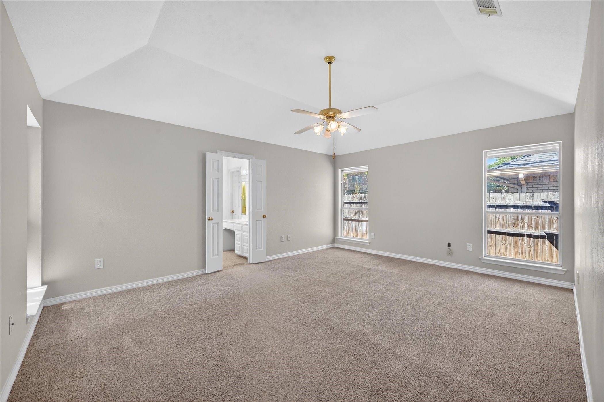 7637 Jill Court North Richland Hills TX 76182