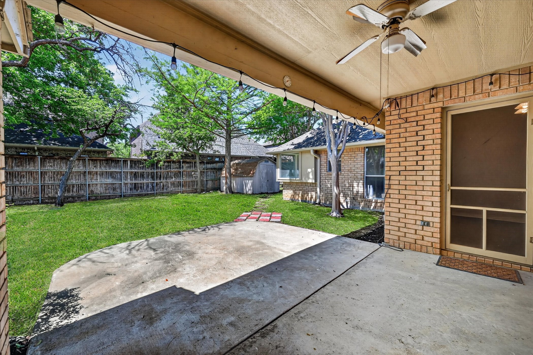 7637 Jill Court North Richland Hills TX 76182