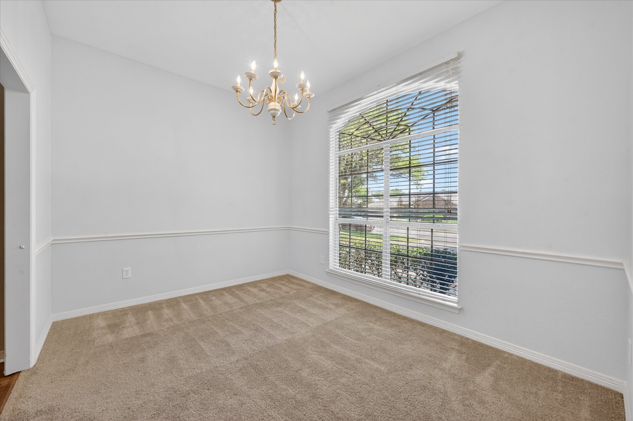 7637 Jill Court North Richland Hills TX 76182
