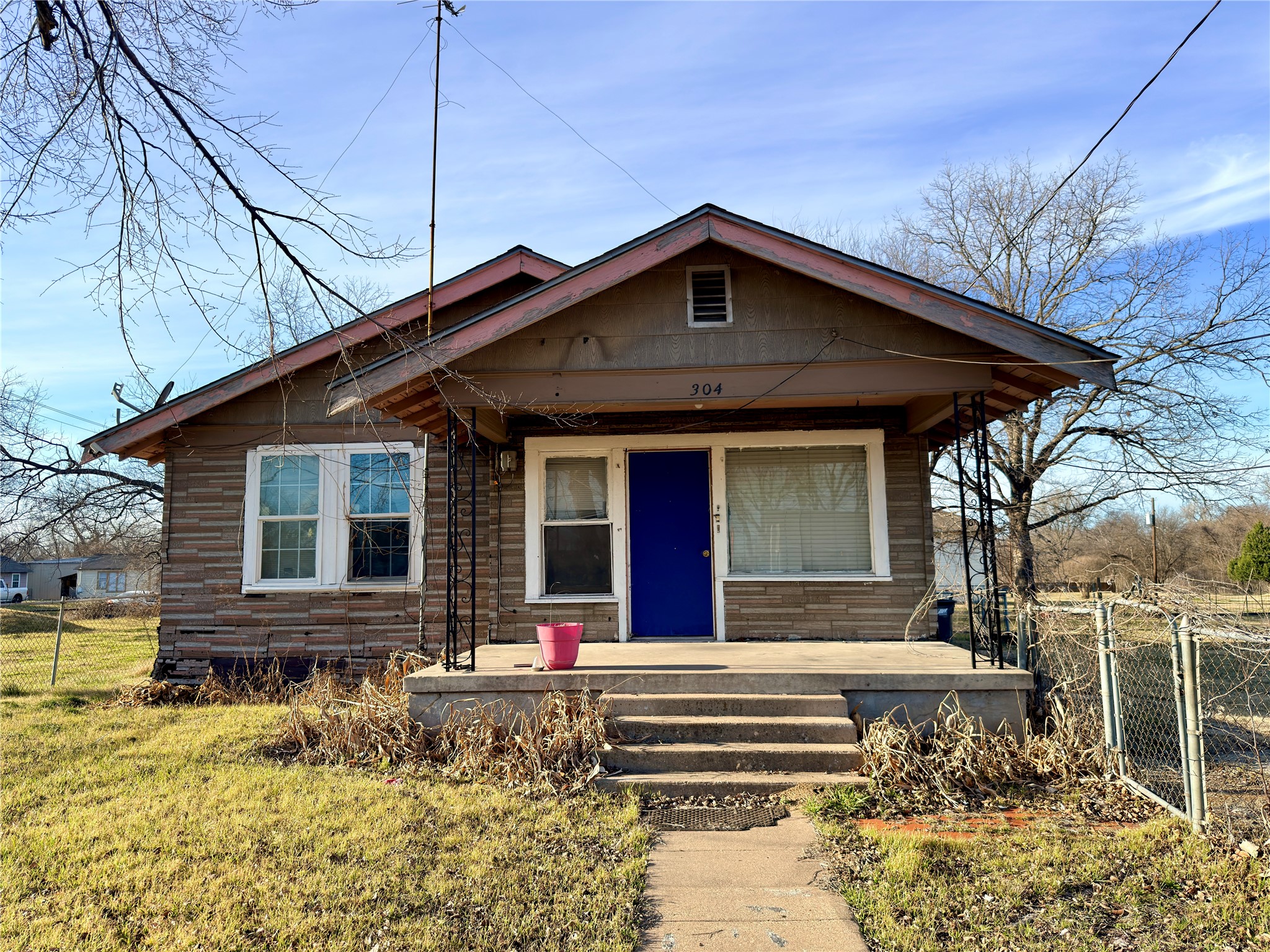 304 E 1st Avenue Corsicana TX 75110