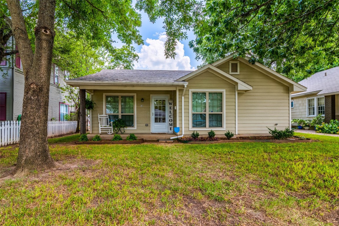 920 W Bond Street Denison TX 75020