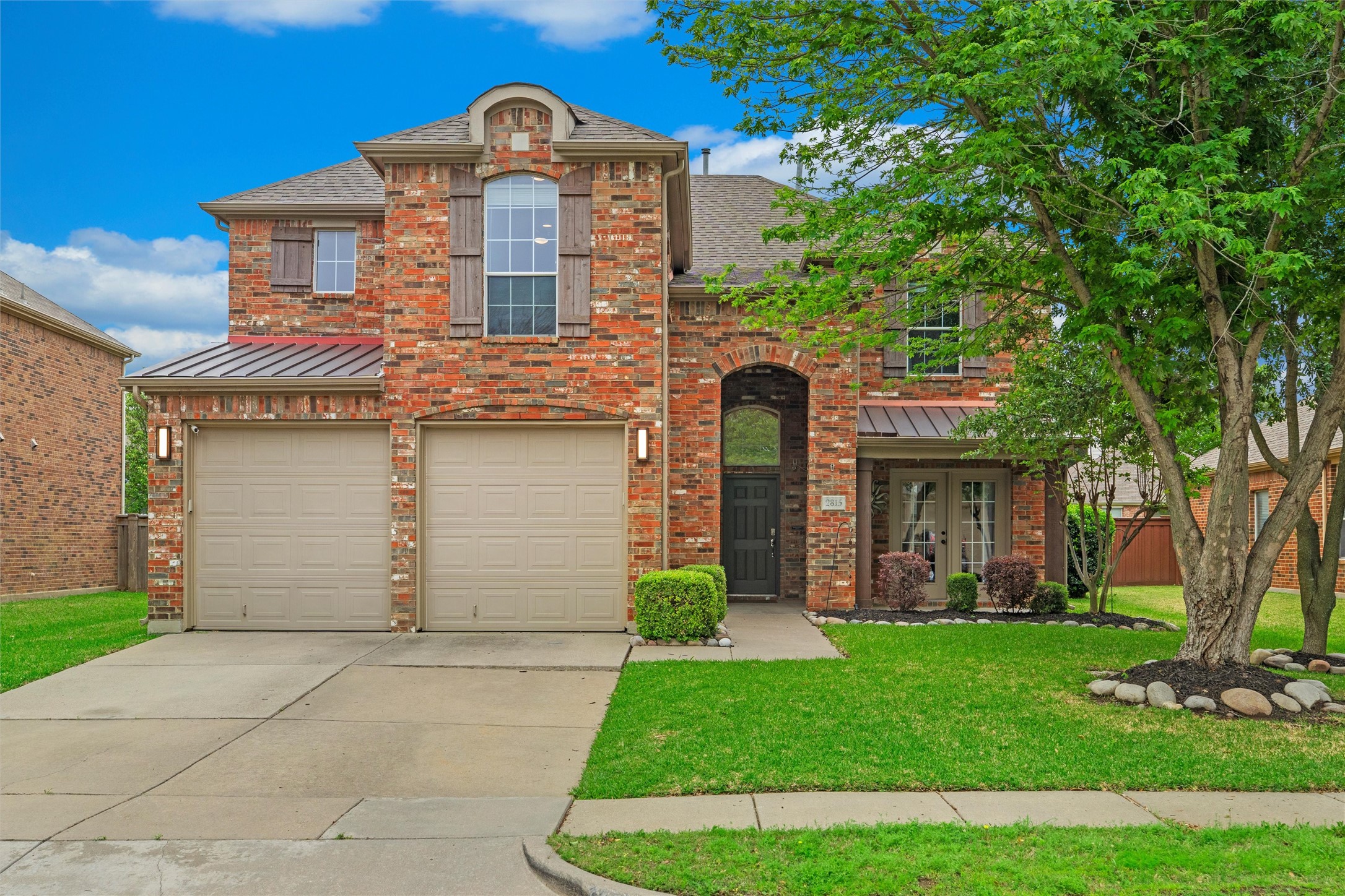 2815 S Serrano Grand Prairie TX 75054
