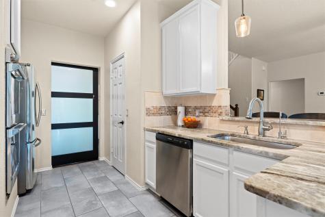2815 S Serrano Grand Prairie TX 75054
