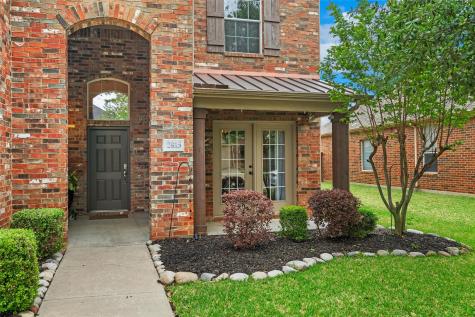 2815 S Serrano Grand Prairie TX 75054