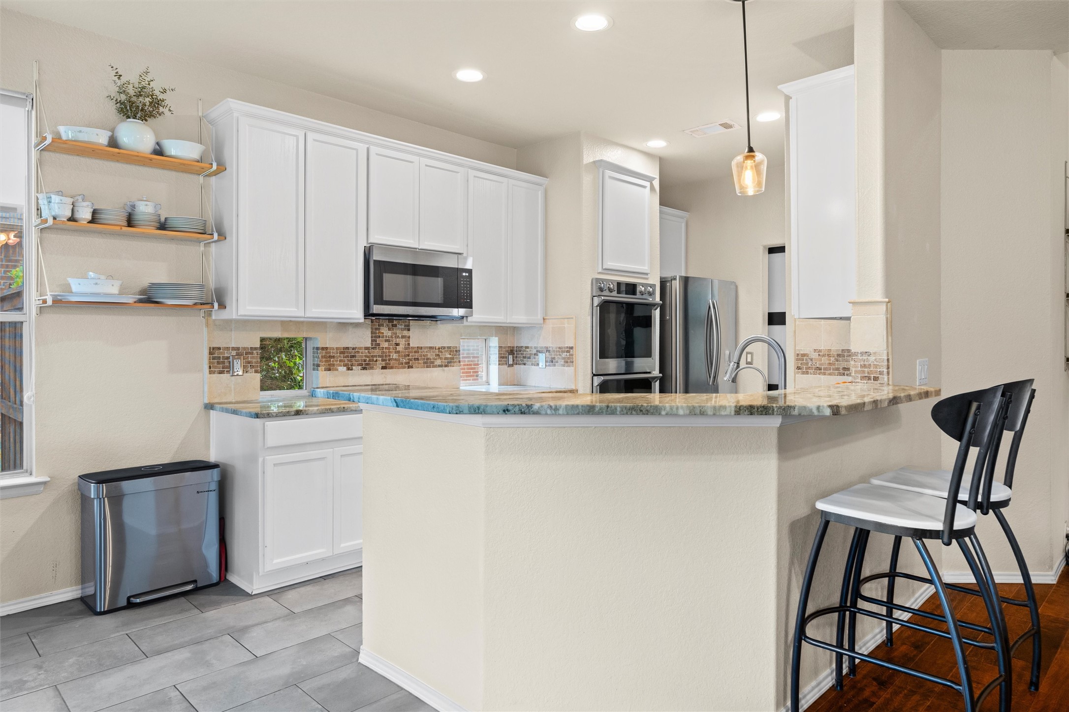 2815 S Serrano Grand Prairie TX 75054