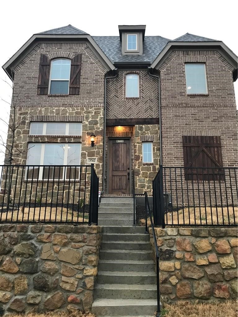 3742 Adriana Avenue Irving TX 75038