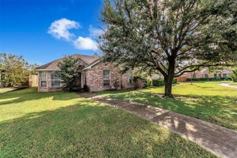 1316 Maple Ridge Drive Mesquite TX 75149
